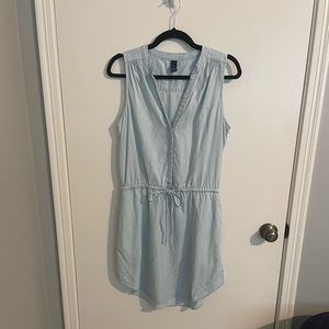 Light blue dress